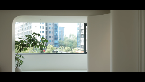 良木道門窗：溫柔奶油色調(diào)，定制溫馨自然的家居天地